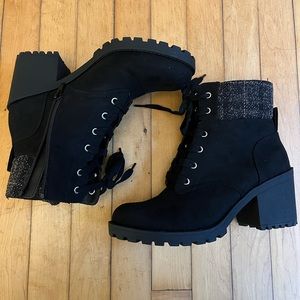 Sun + Stone Romina Lace-up booties, Black, Size 8